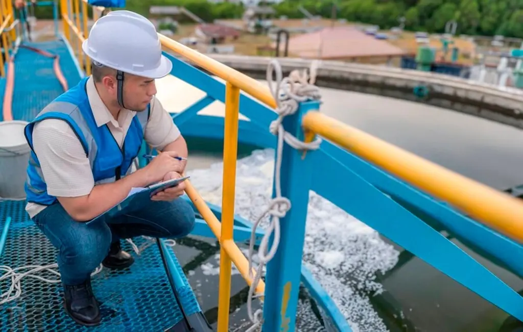 Limpieza de plantas de tratamiento en Tepic